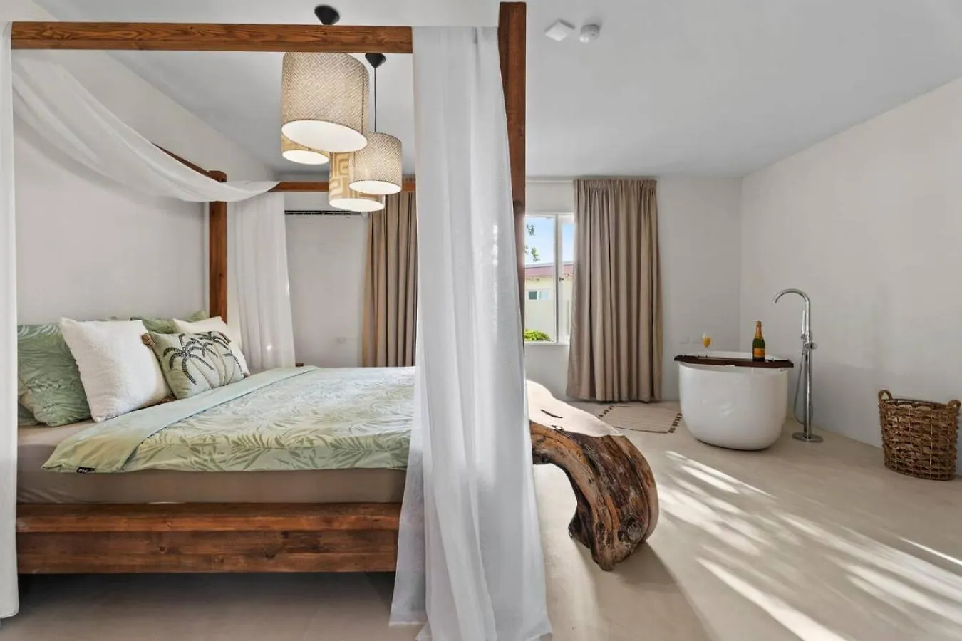 New - 6Br 4Ba Big Villa - Casibari Residence Santa Cruz Aruba