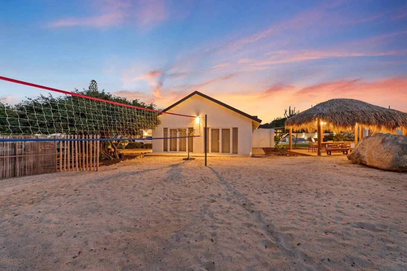 New - 6Br 4Ba Big Villa - Casibari Residence Santa Cruz Aruba