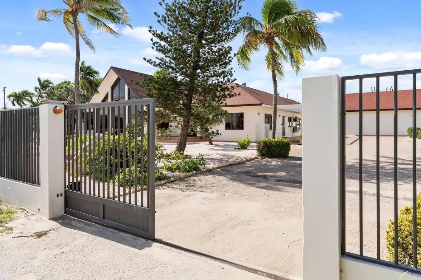 New - 6Br 4Ba Big Villa - Casibari Residence Santa Cruz 0*,  Aruba