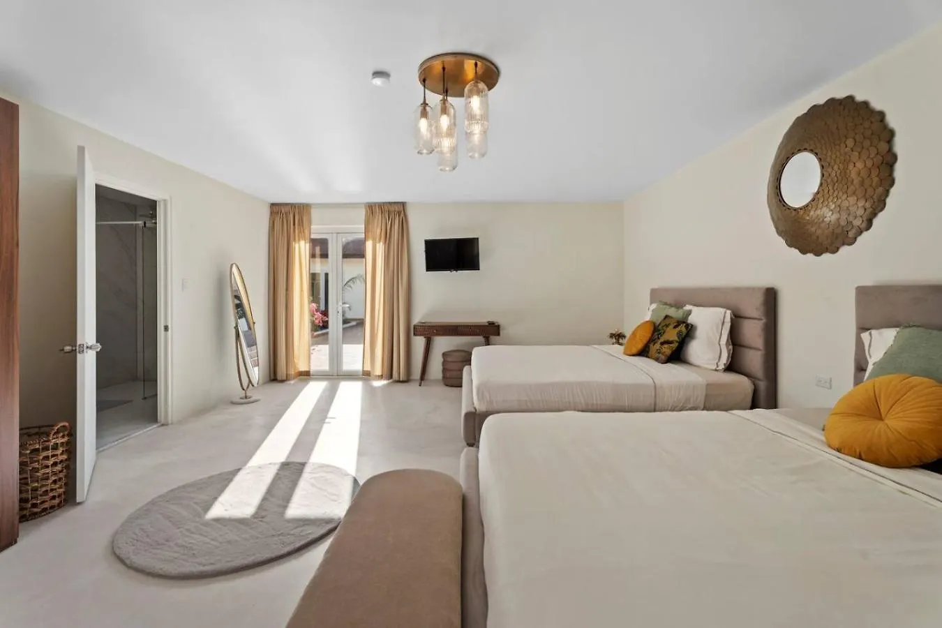 New - 6Br 4Ba Big Villa - Casibari Residence Santa Cruz Aruba