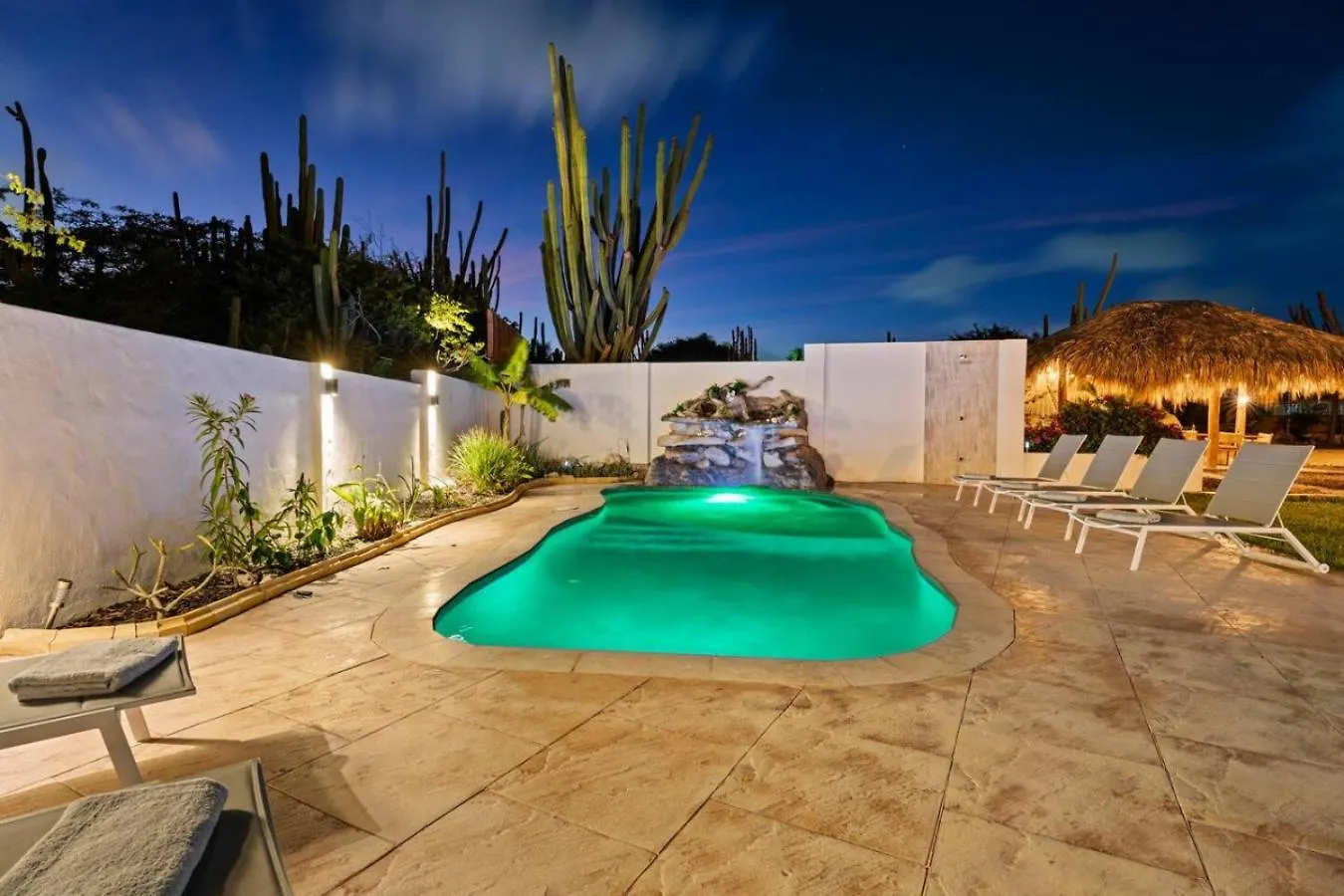 New - 6Br 4Ba Big Villa - Casibari Residence Santa Cruz Holiday home